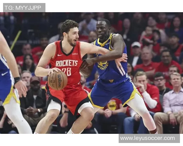 安芬尼西蒙斯谈球员身份对观看比赛的影响与感悟