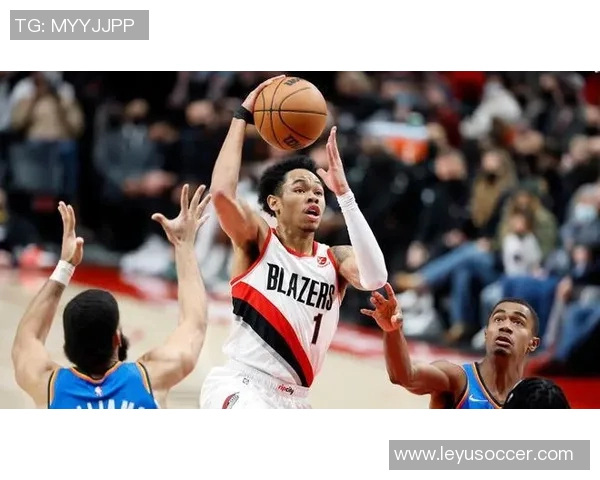 安芬尼西蒙斯：全力以赴展现团队风格篮球的决心与准备