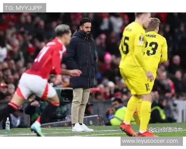 曼联球员梅努与齐尔克泽渴望世界杯舞台却难获出场机会 曼联球员梅努与齐尔克泽渴望世界杯舞台却难获出场机会