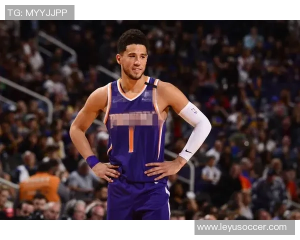 布克谈马威湖人交易未果后观看录像称其天赋出众 布克谈马威湖人交易未果后观看录像称其天赋出众