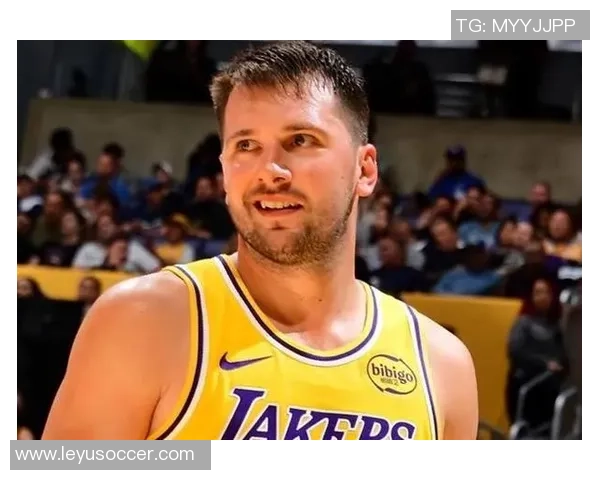 东契奇与SGA数据对比引发MVP争夺战热议46分对决45分谁更强