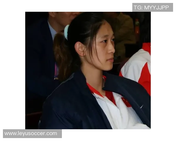 佩奇女友阿奇福德荣登SLAM杂志封面明年将征战WNBA